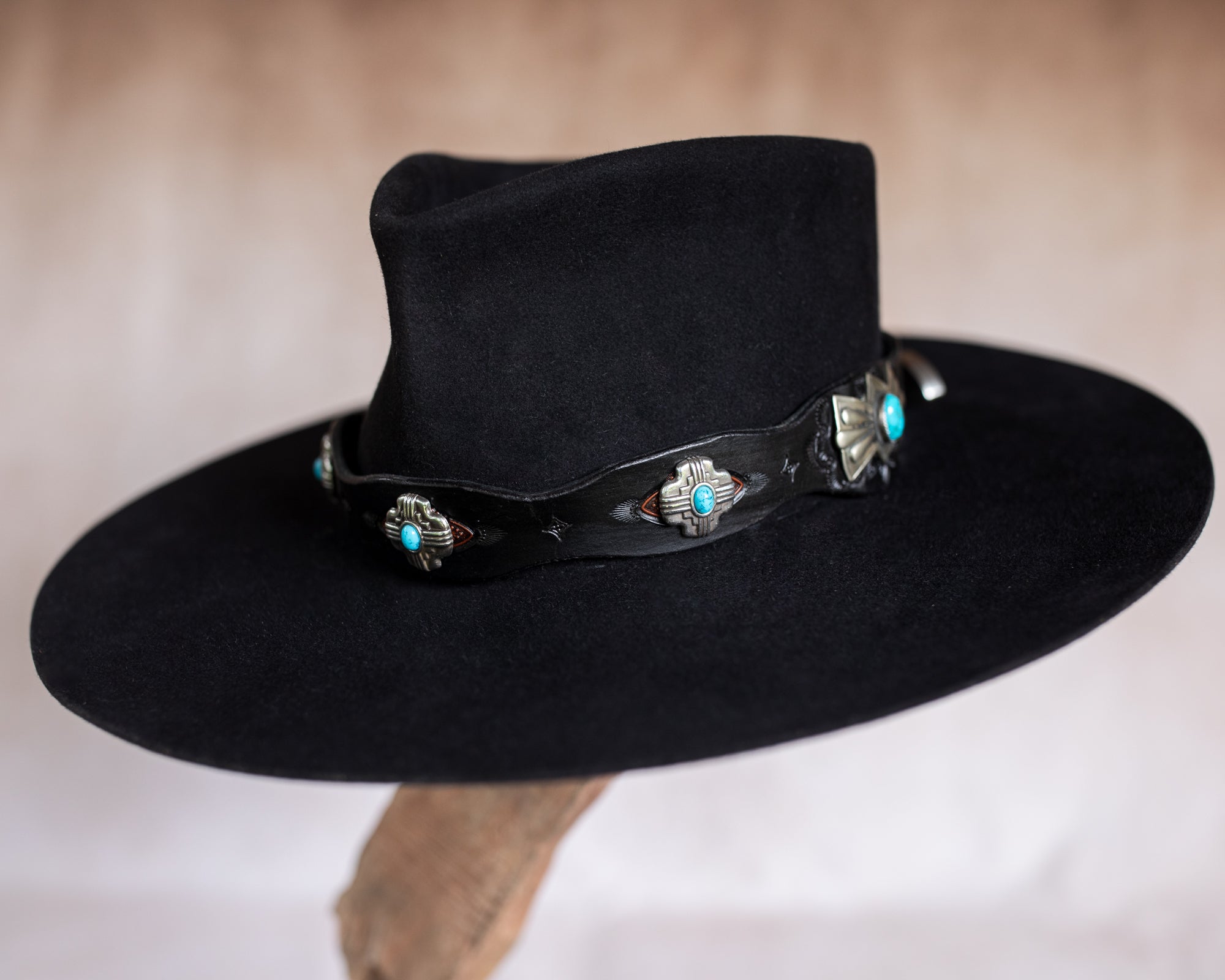 Black Bay Navajo Concho Hat Band