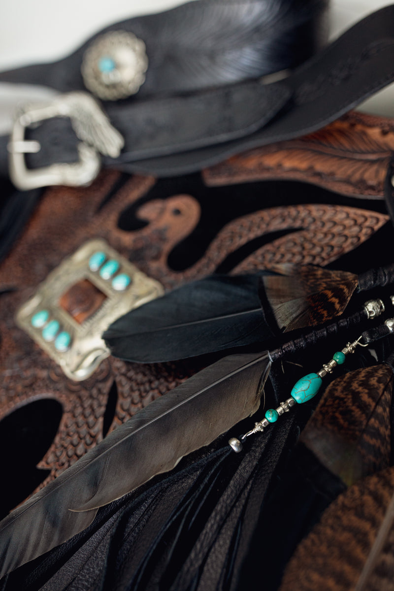 Black Bay Apache Eagle Bag with Navajo Conchos