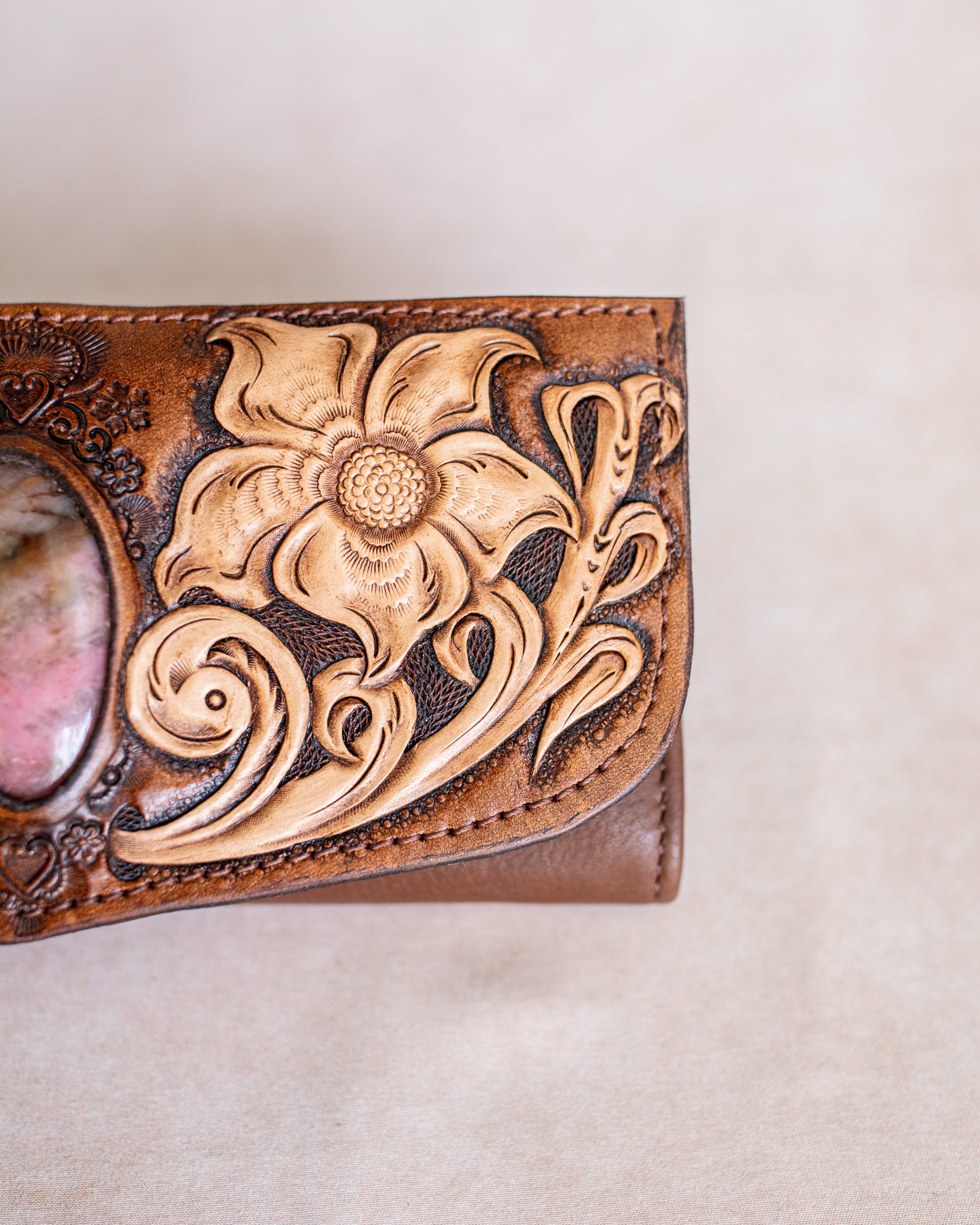 Floral Carving Wallet with Pink Rhodonite