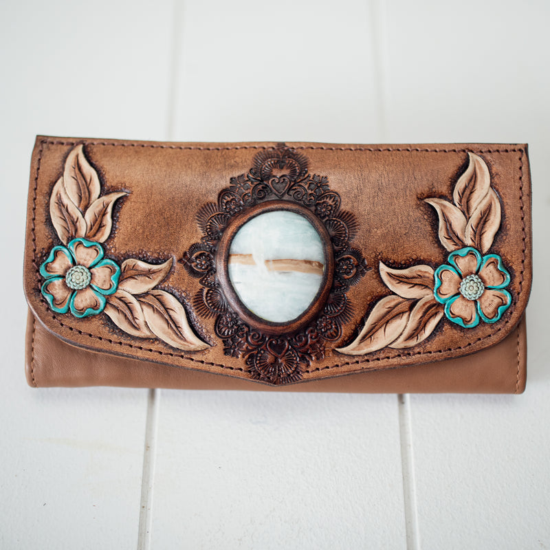 Hand Painted Flower Wallet with Caribbean Calcite