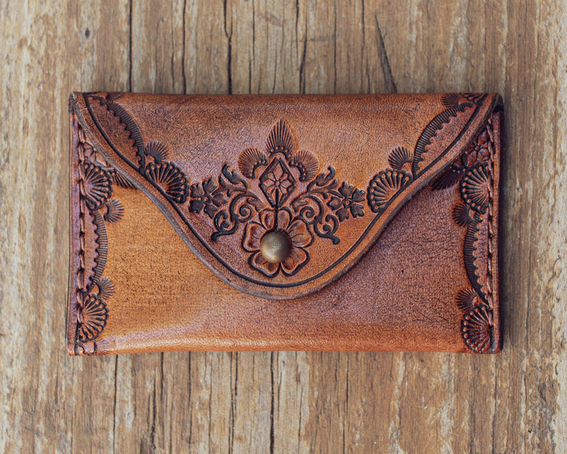 brown_hand_tooled_leather_card_wallet